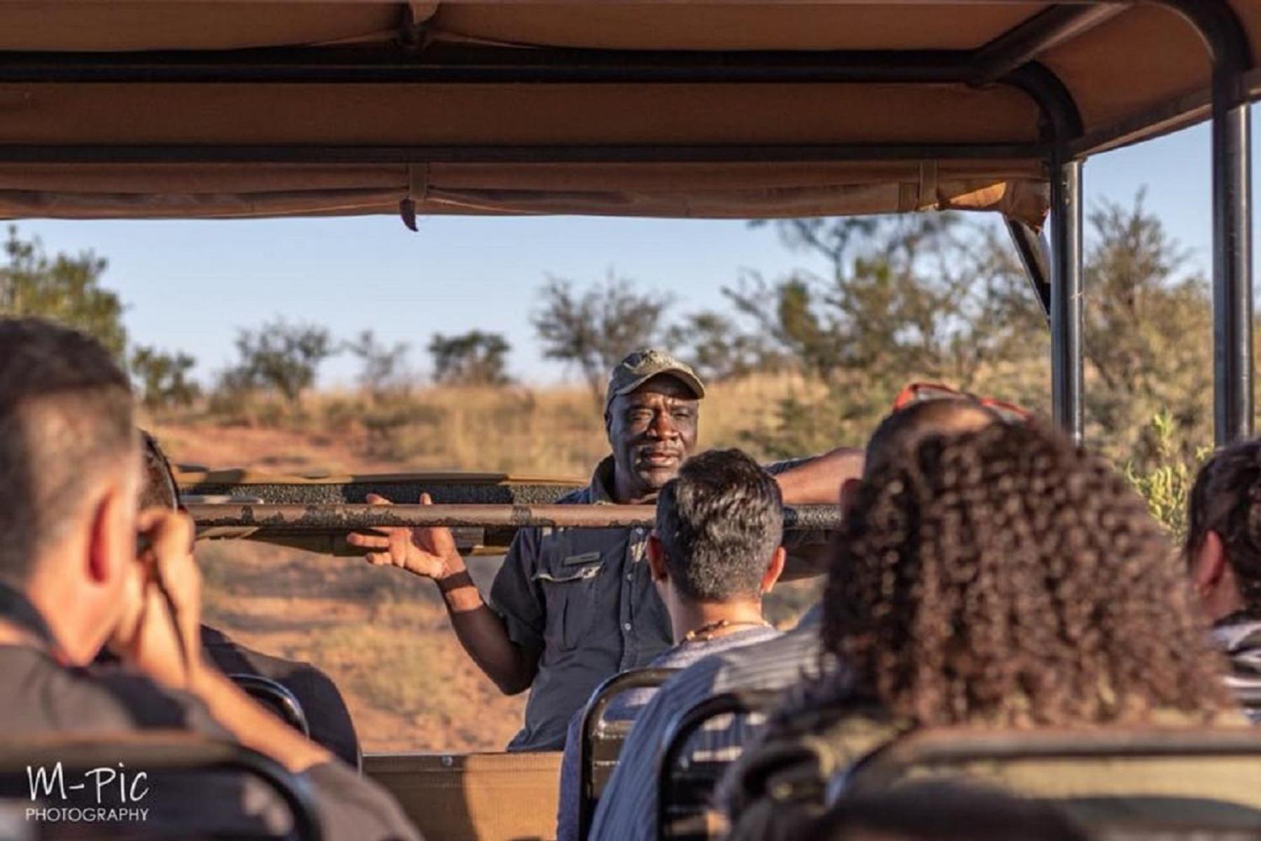 African Hills Safari Lodge & Spa Magaliesburg Ngoại thất bức ảnh