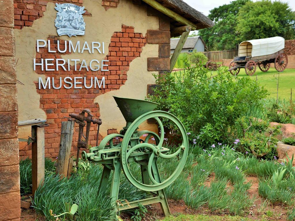 African Hills Safari Lodge & Spa Magaliesburg Ngoại thất bức ảnh